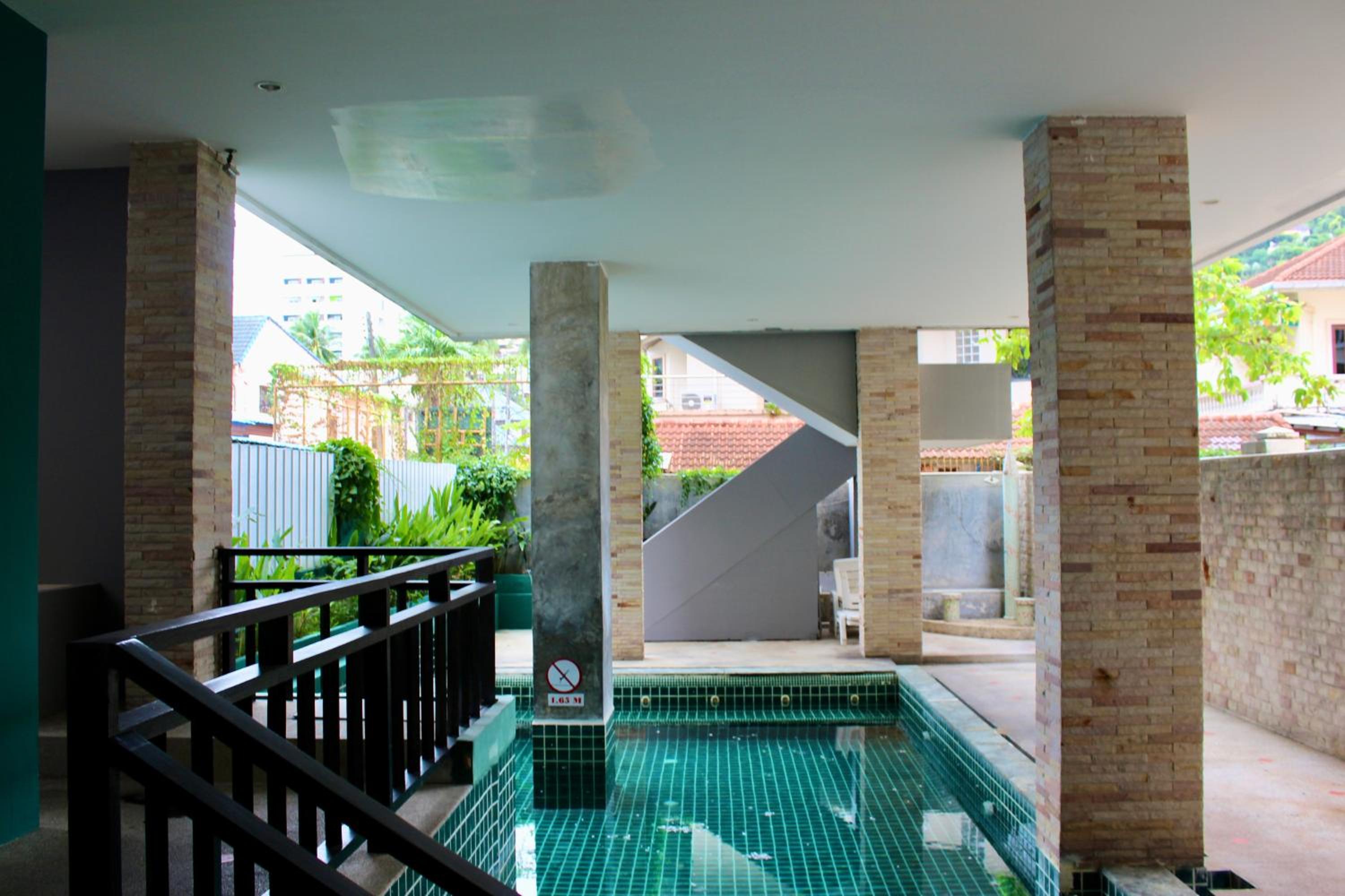 Deva Suites Patong Hotel 18/20