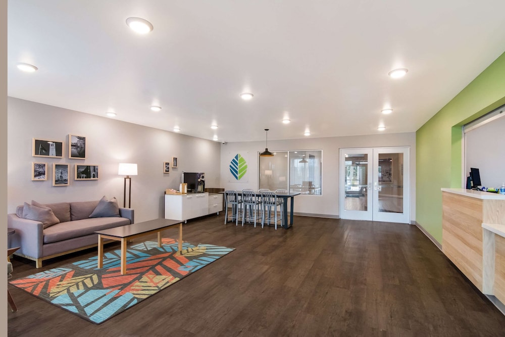 WoodSpring Suites Morrisville - Raleigh Durham Airport 25/35