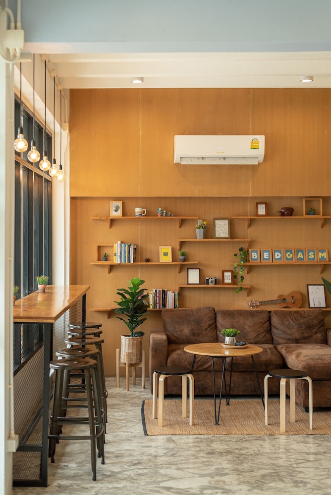 Bedgasm Poshtel X Café At Nimman 54/62