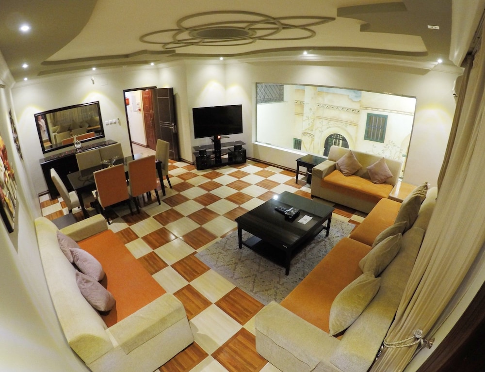 منتجع واحة ميرال الطائف(Meral Oasis Resort Taif) 53/74
