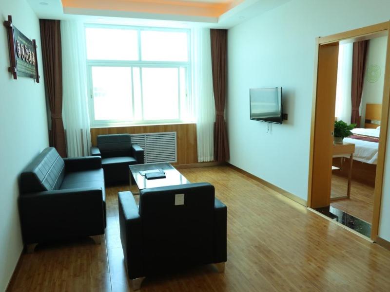 GreenTree Inn Beijing Huairou District Beifang Town Xingfu Avenue Business Hotel 26/31