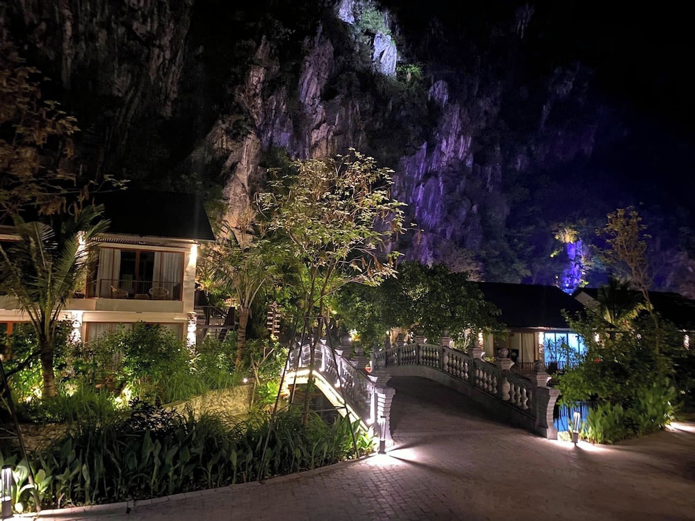 Athena Premier Resort Ninh Bình 4/50