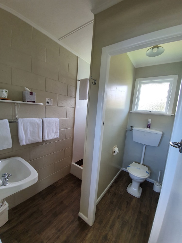 U Studios Masterton, SureStay Collection by Best Western 43/49