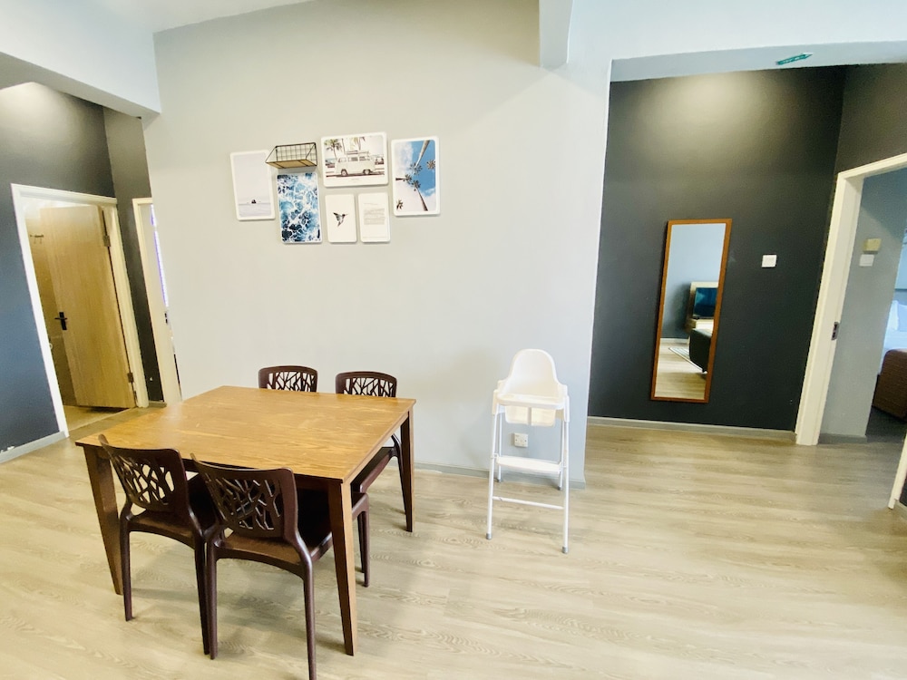 Seaview Apartment 40/50