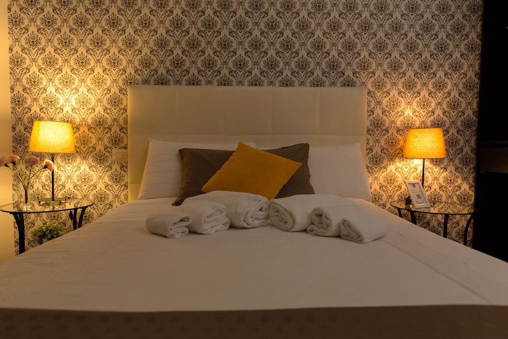 COMFORT, SINGLE BED