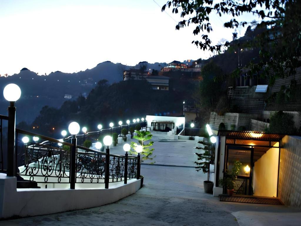 Mussoorie Gateway 9/34