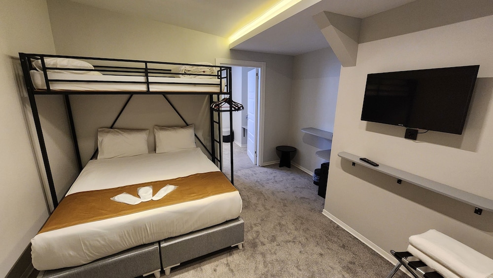 Istanbul Holiday Hotel 23/68
