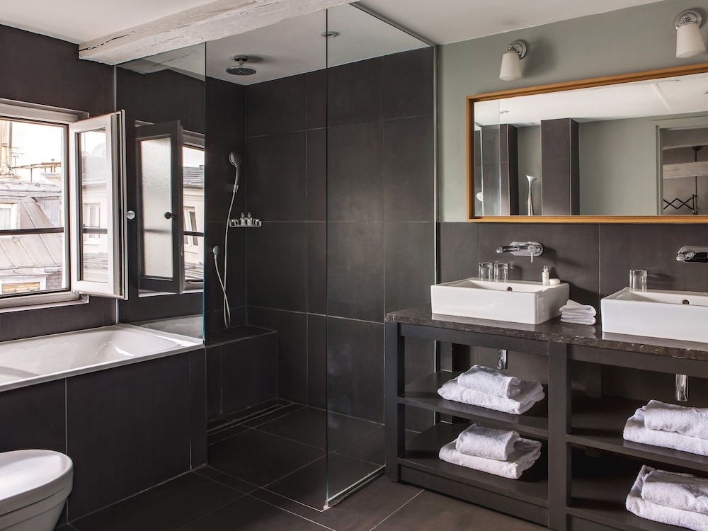 New Hotel Roblin 55/59