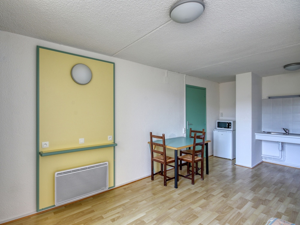 Residence Vacanceole Le Domaine de Confolant 38/62
