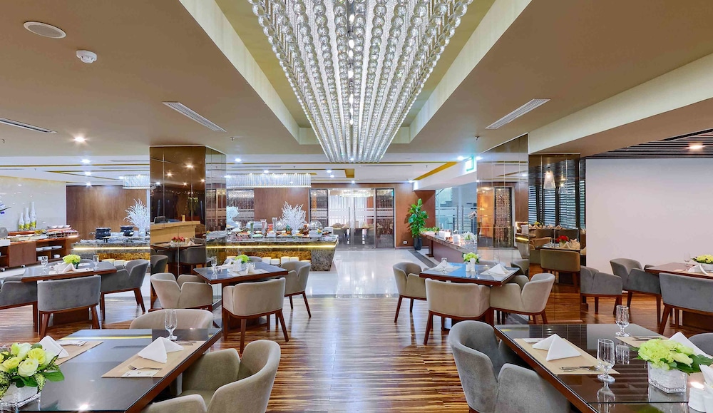 Le Indochina Hotel & Spa 62/66