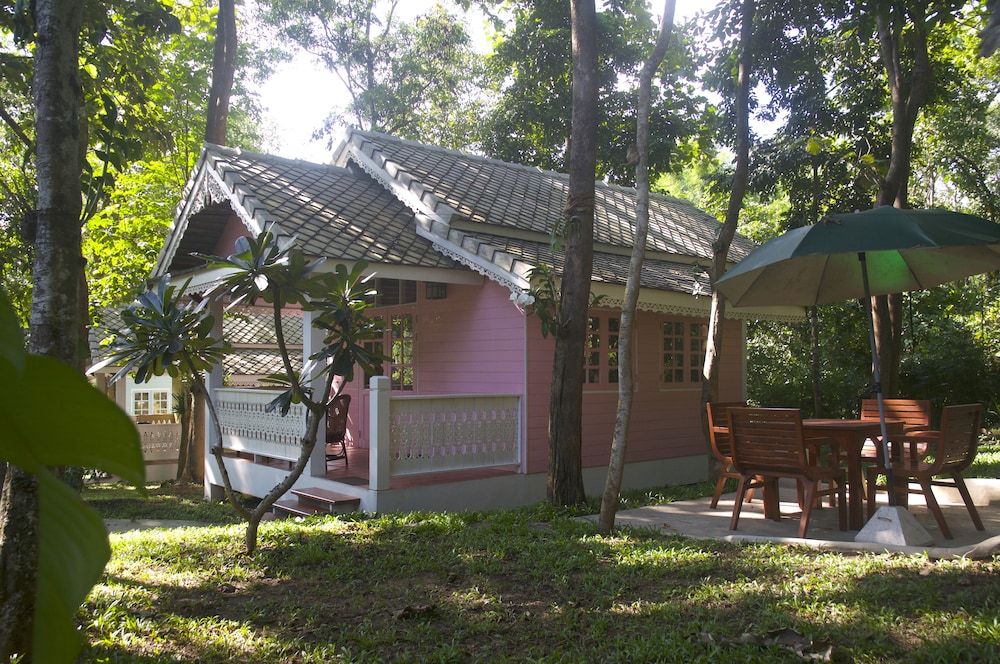 Monoceros Resort 67/76