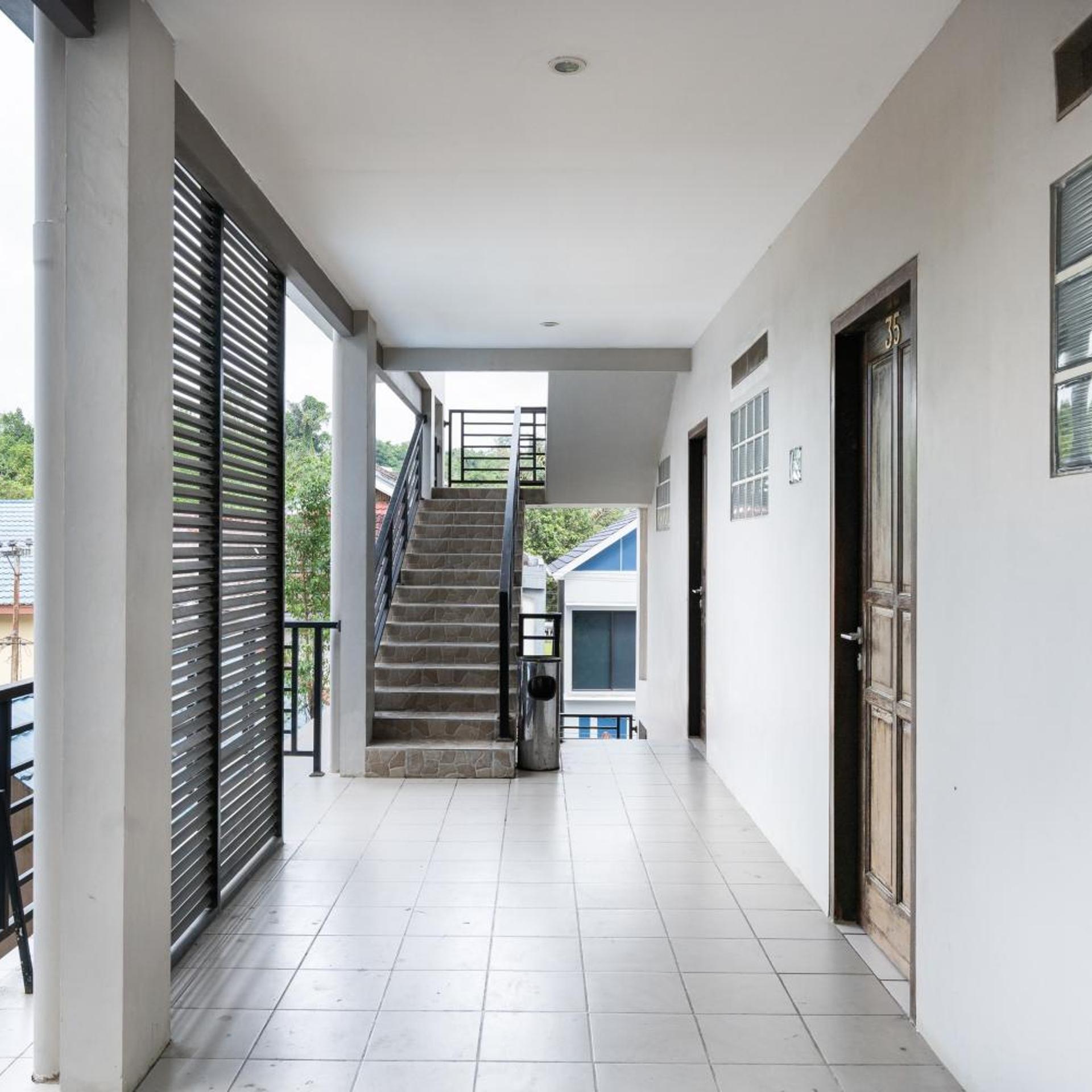 Urbanview Hotel Ulin Samarinda 7/36