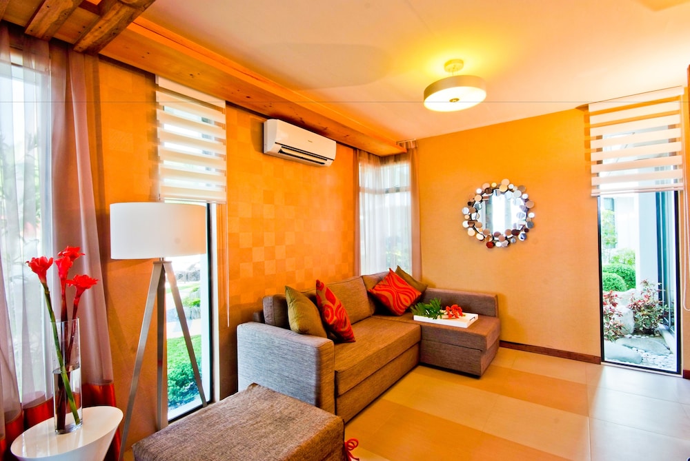 Infinity Resort and Spa 53/80
