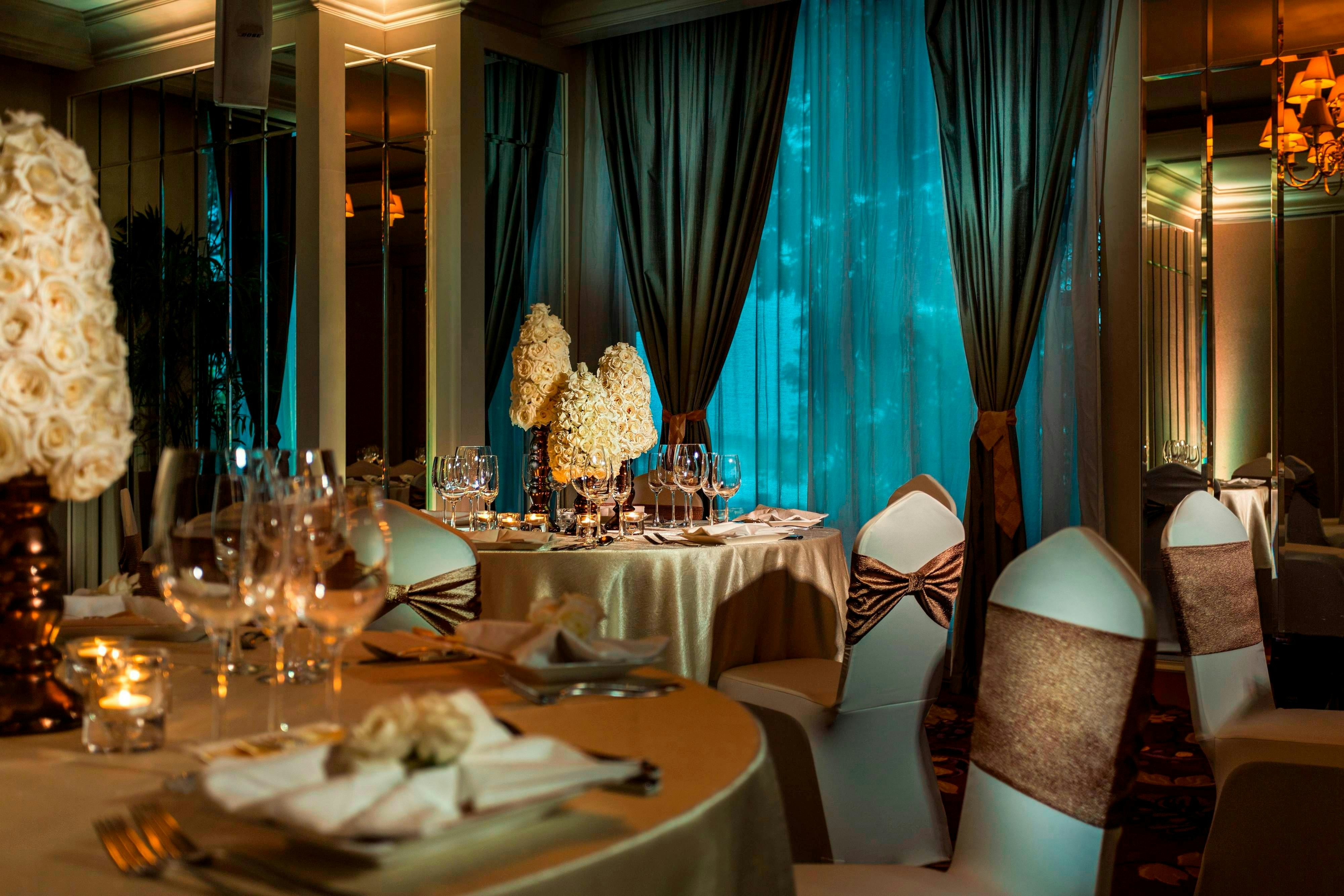 Renaissance Riverside Hotel Saigon 11/24