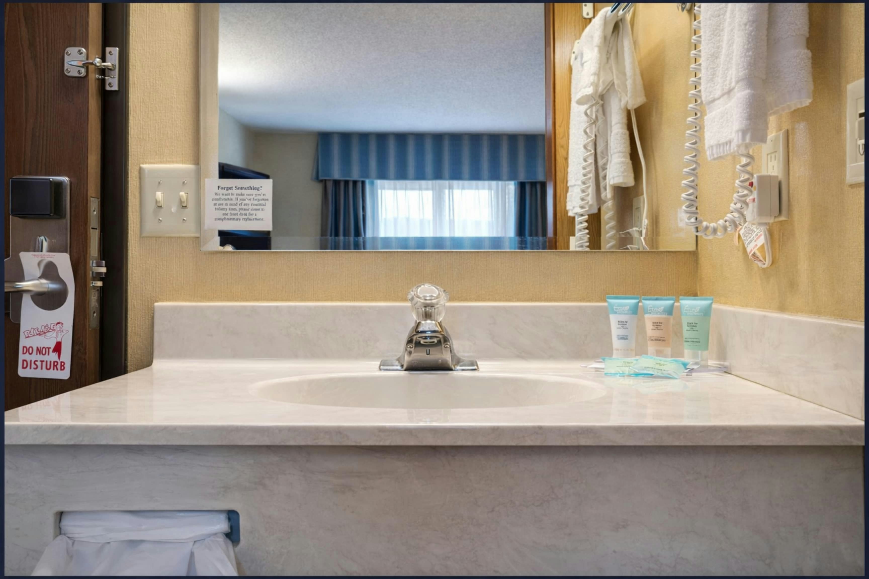 Fireside Inn & Suites 88/88