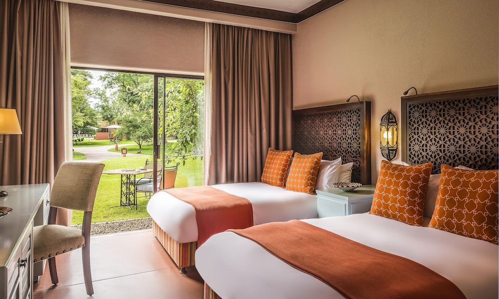 Avani Victoria Falls Resort 15/50