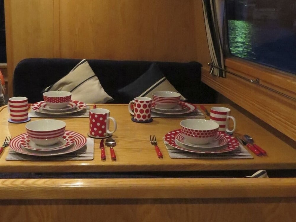 Houseboat Hotels - Hotel boat 20/31