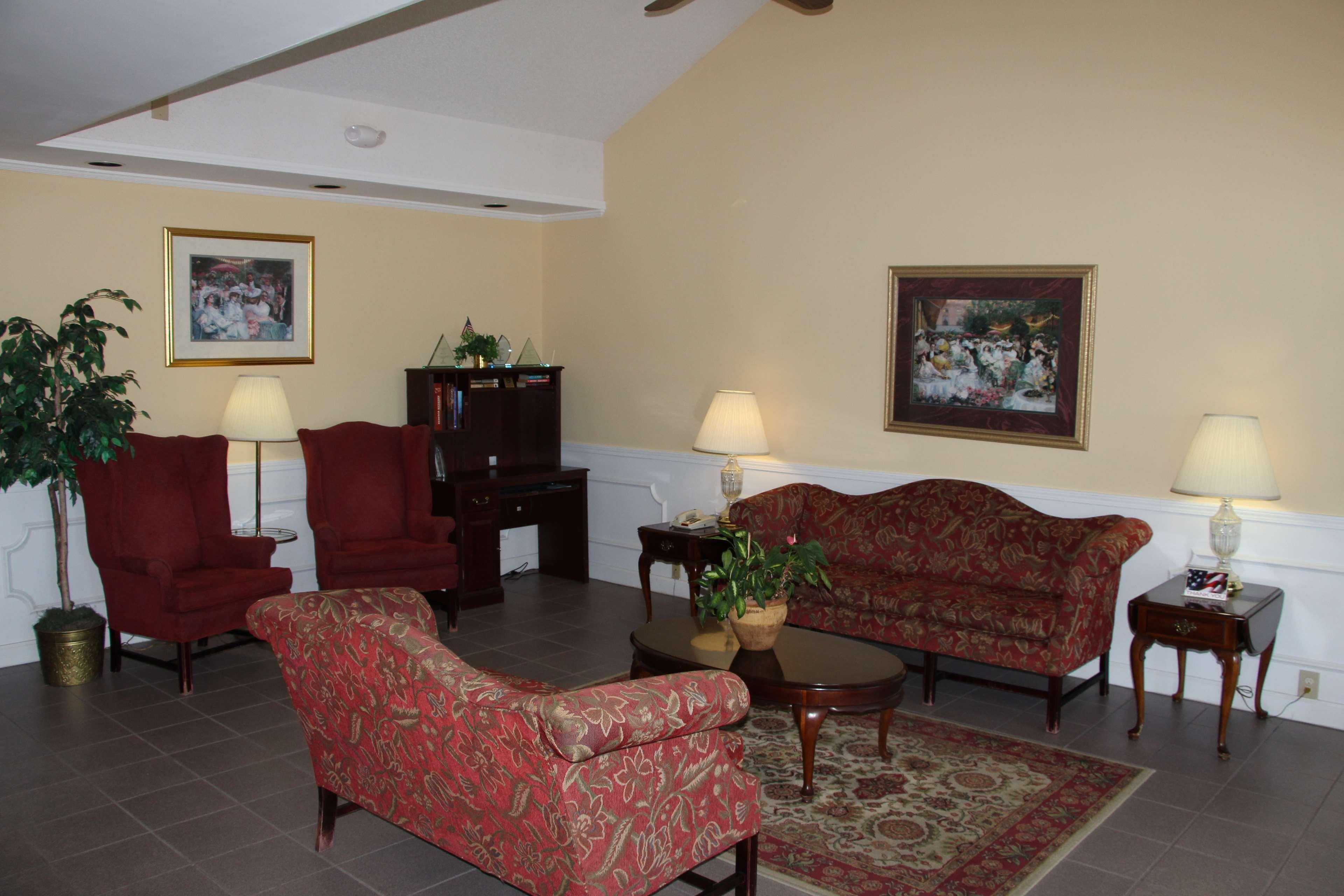Jameson Inn Oakwood 10/15