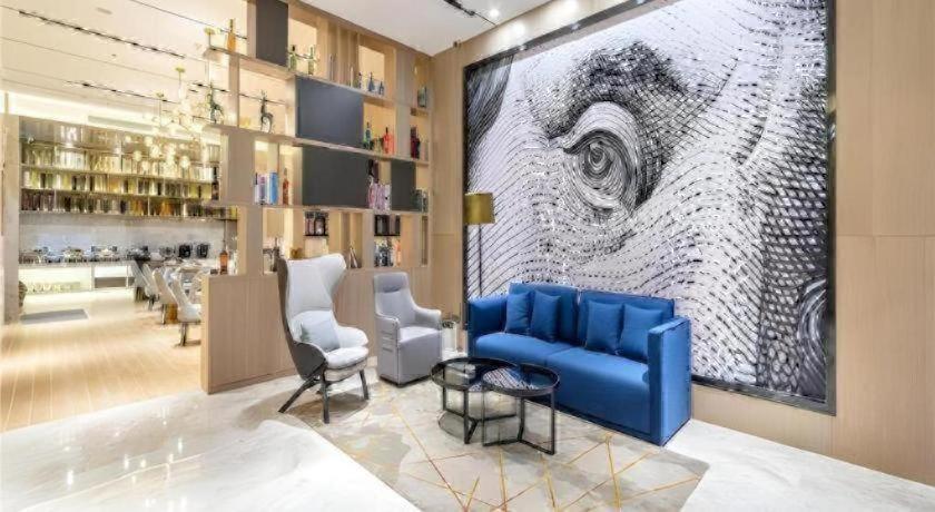 Echarm Hotel (Kunming Railway Station Huancheng South Road Metro Station) 30/50