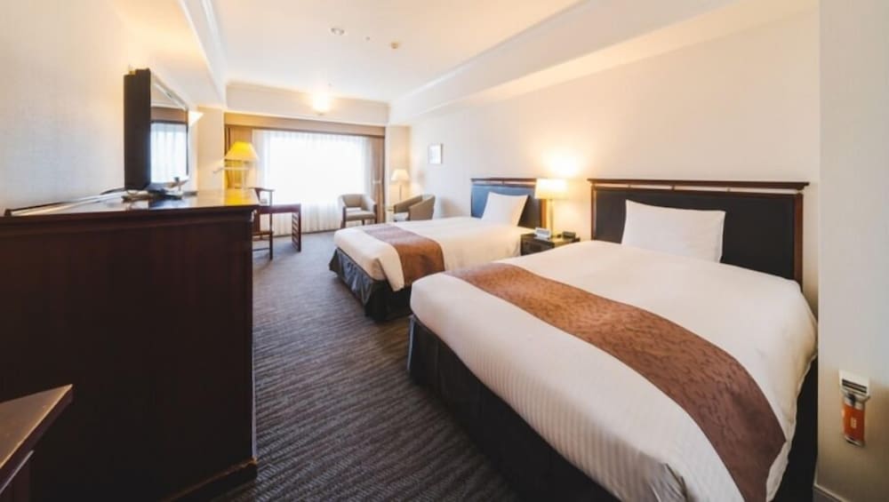 SUPERIOR, TWIN BEDS