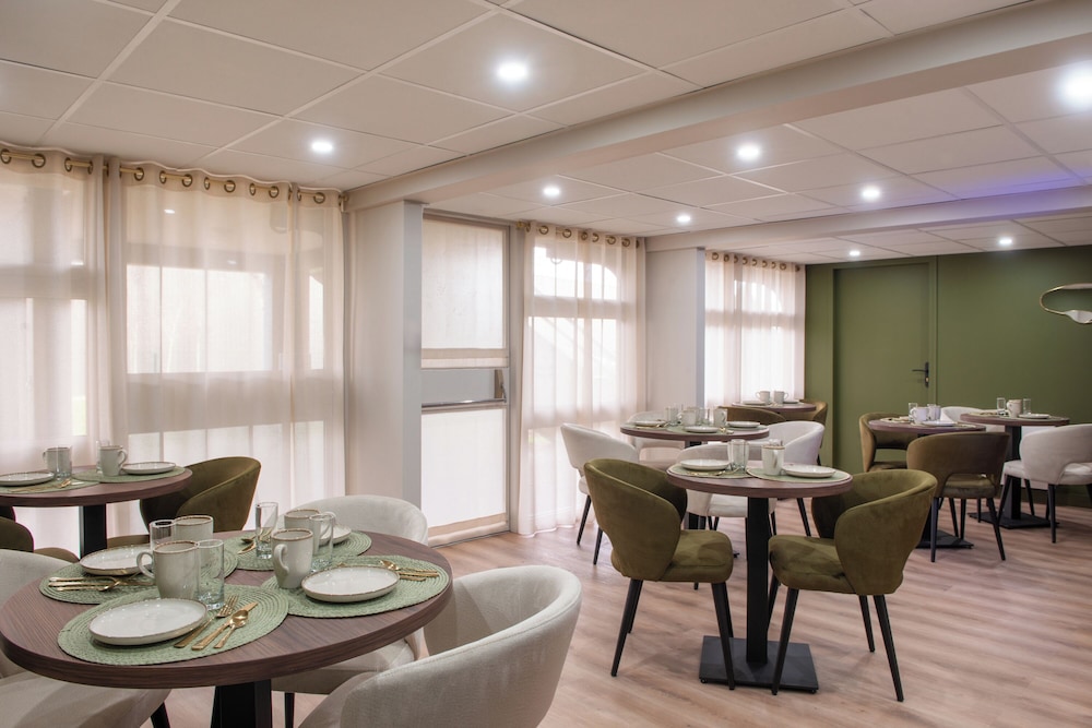 Premiere Classe Orleans Sud - Olivet Zenith 44/51