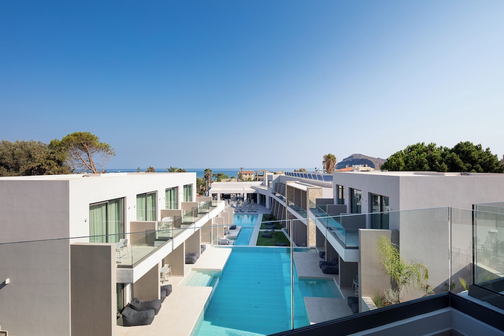 Phos Hotel - Adults Only 48/54