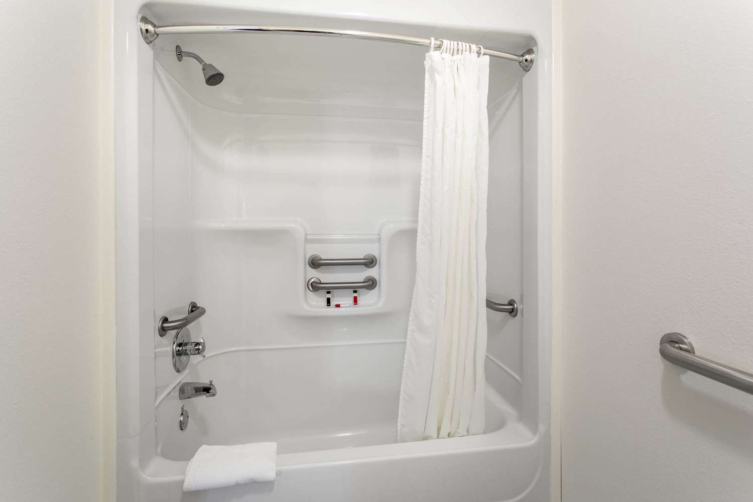 The Inn at Lander, Travelodge by Wyndham 19/20