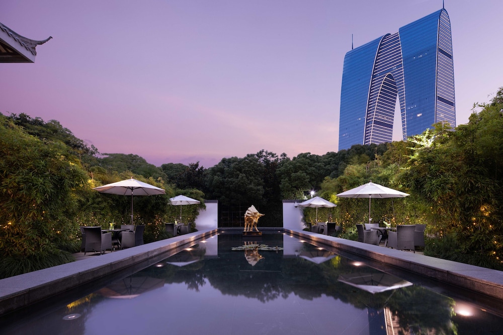 Tonino Lamborghini Hotel Suzhou 40/50