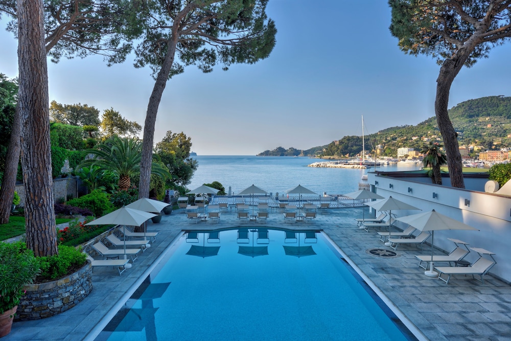 Imperiale Palace Hotel 66/71