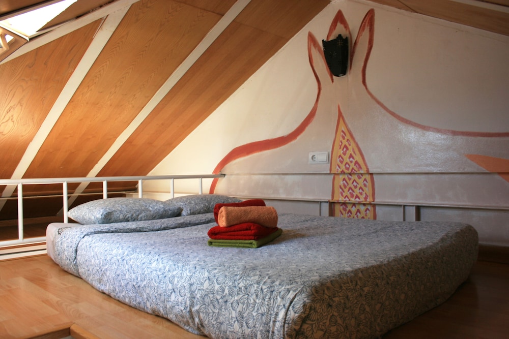 Deluxe, Studio, Double Bed, City View, Sofa, Terrace