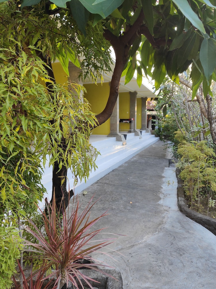 Berlian Inn 43/50