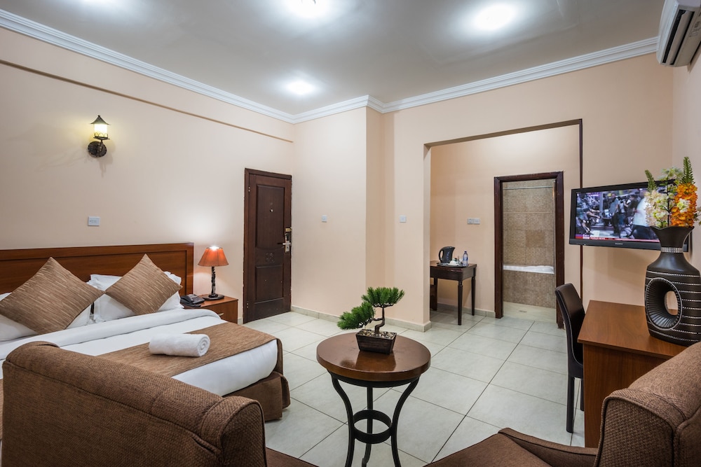 Midindi Hotel 48/61