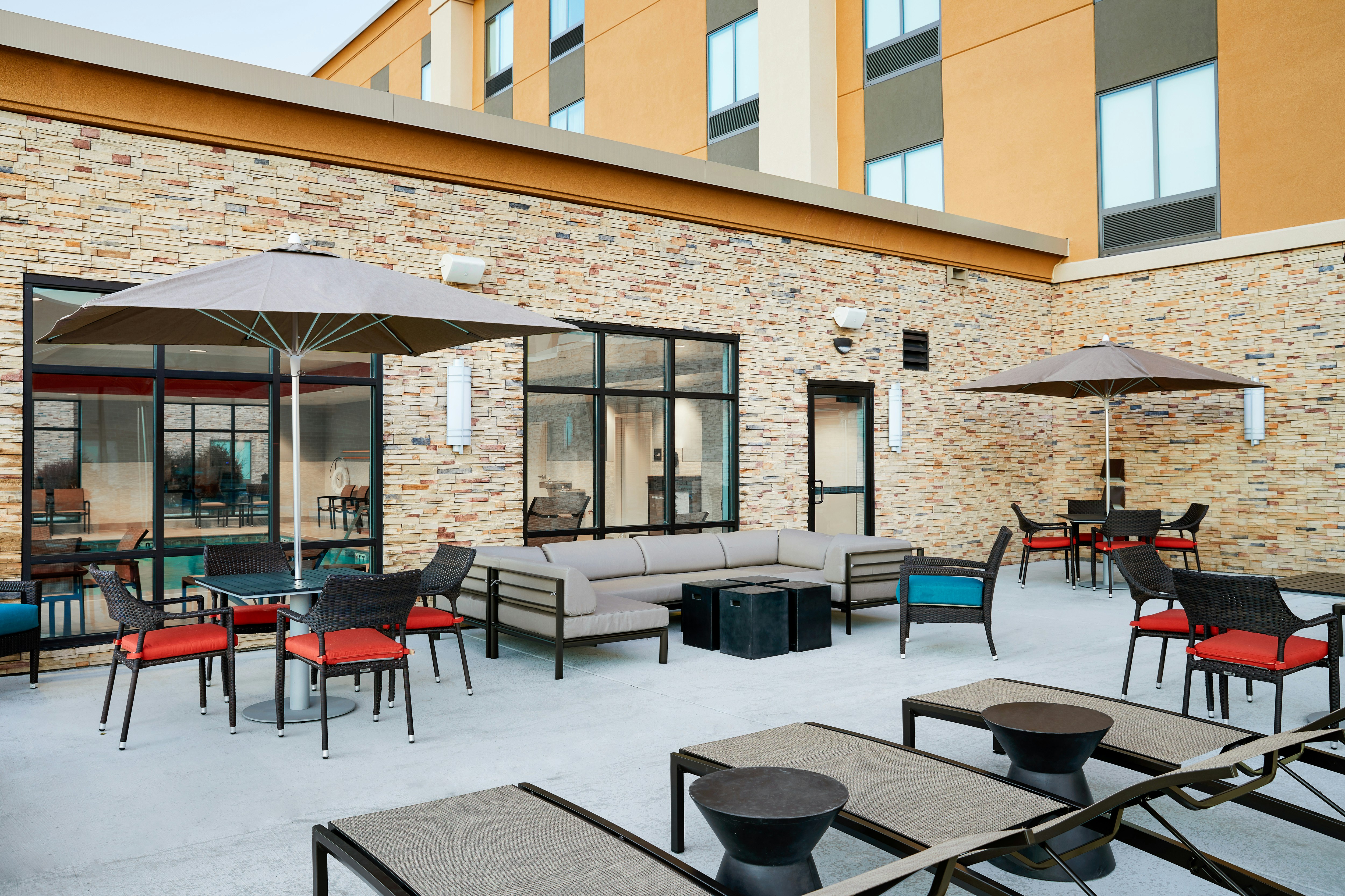 Hampton Inn & Suites Chicago/Waukegan Il 24/45