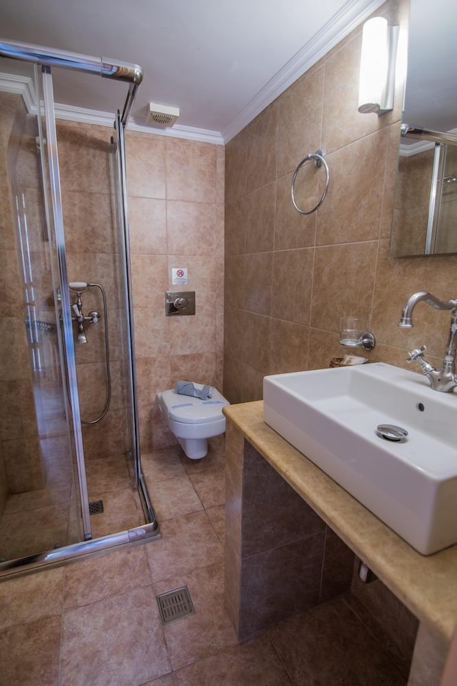 Niriides Apartaments 59/60