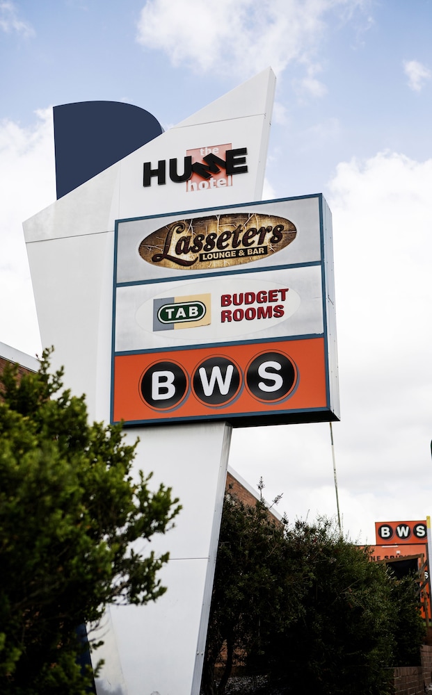 NIGHTCAP AT HUME HOTEL 2/26