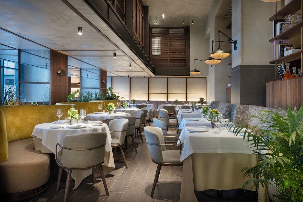 The Westin Madrid Cuzco 51/65