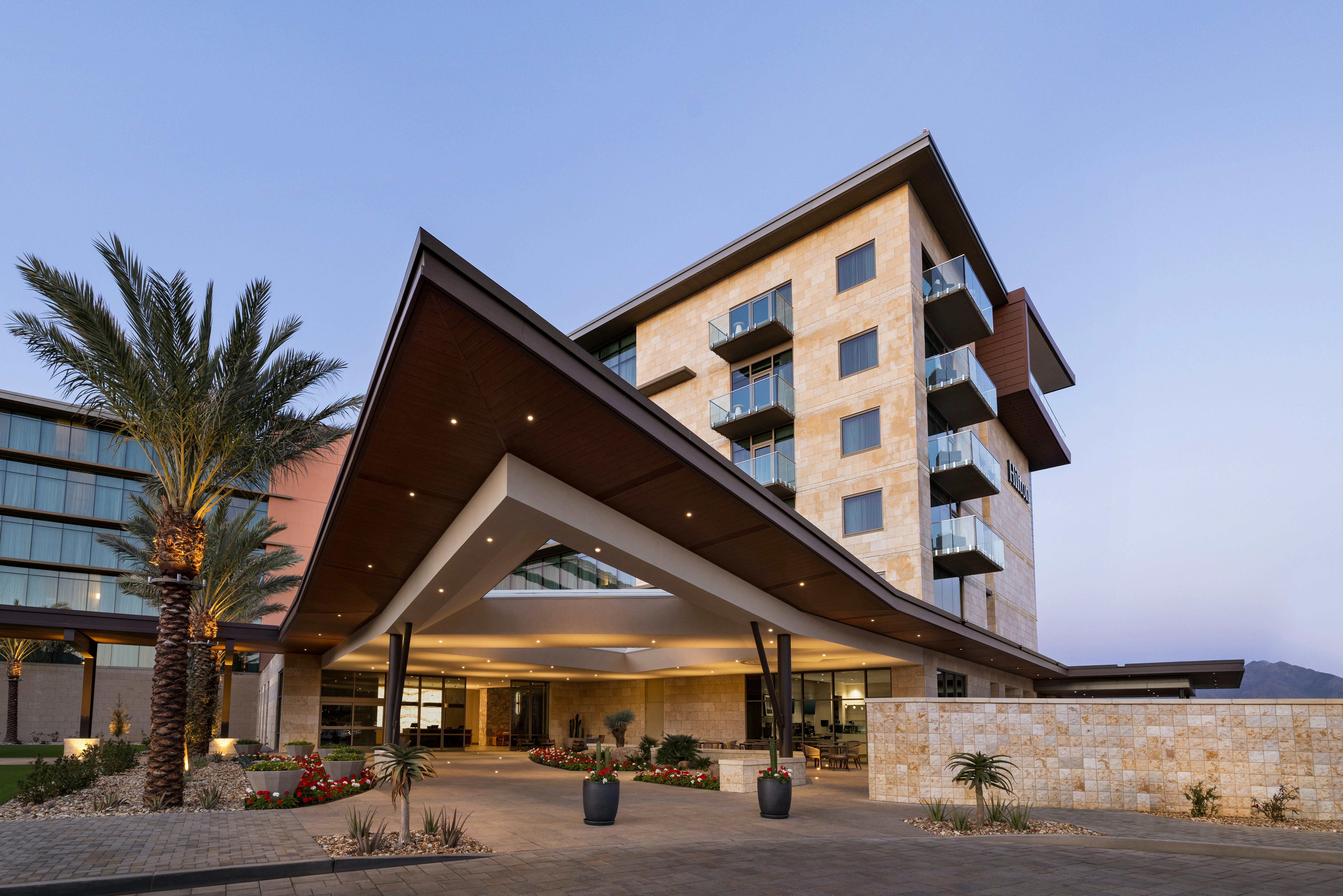 Hilton North Scottsdale at Cavasson photo2