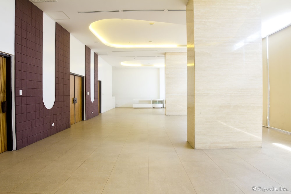 Privato Ortigas 41/41