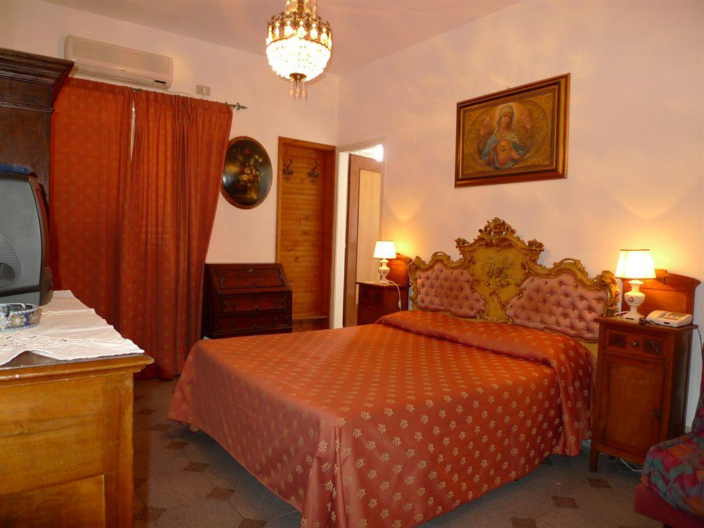 Hotel La Riva 9/20