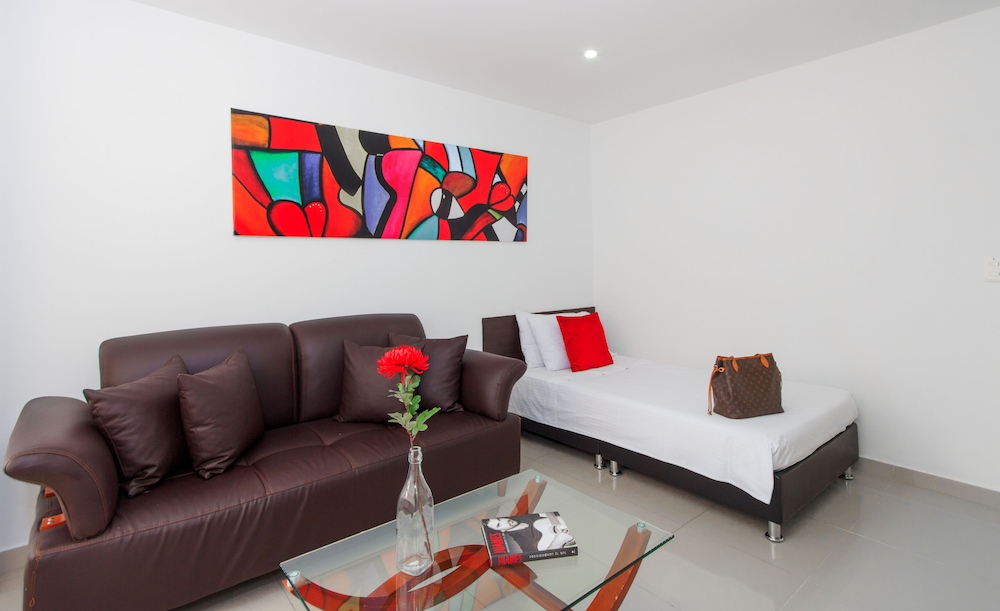 122 Plaza Apartahotel 17/56