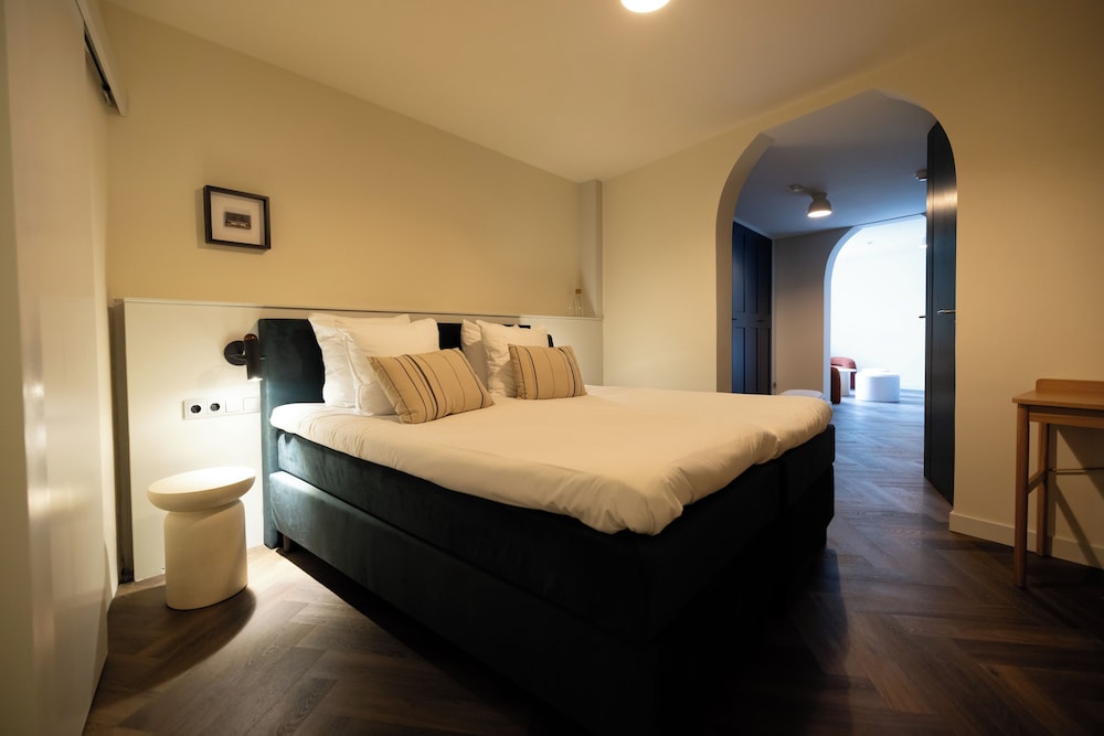 Hotel Emma 16/44