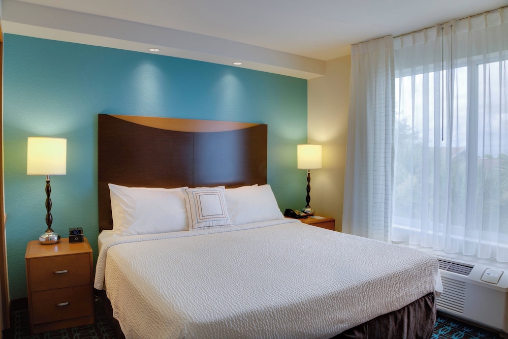 Fairfield Inn Suites Melbourne Palm Bay Viera 13/50