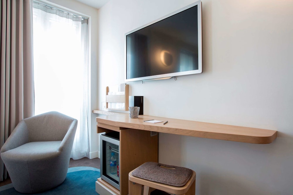 Maison Bram Paris Gare de l'Est, Tapestry Collection Hilton 42/46