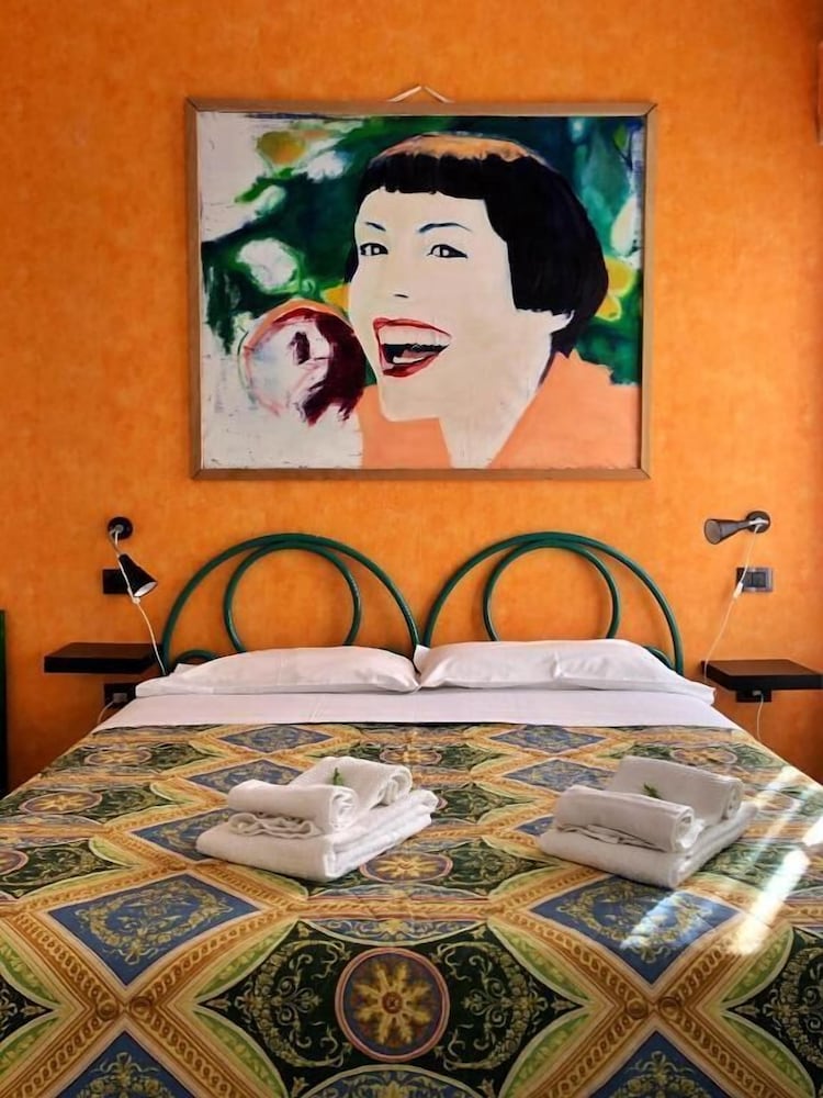 Hotel La Villa 5/49