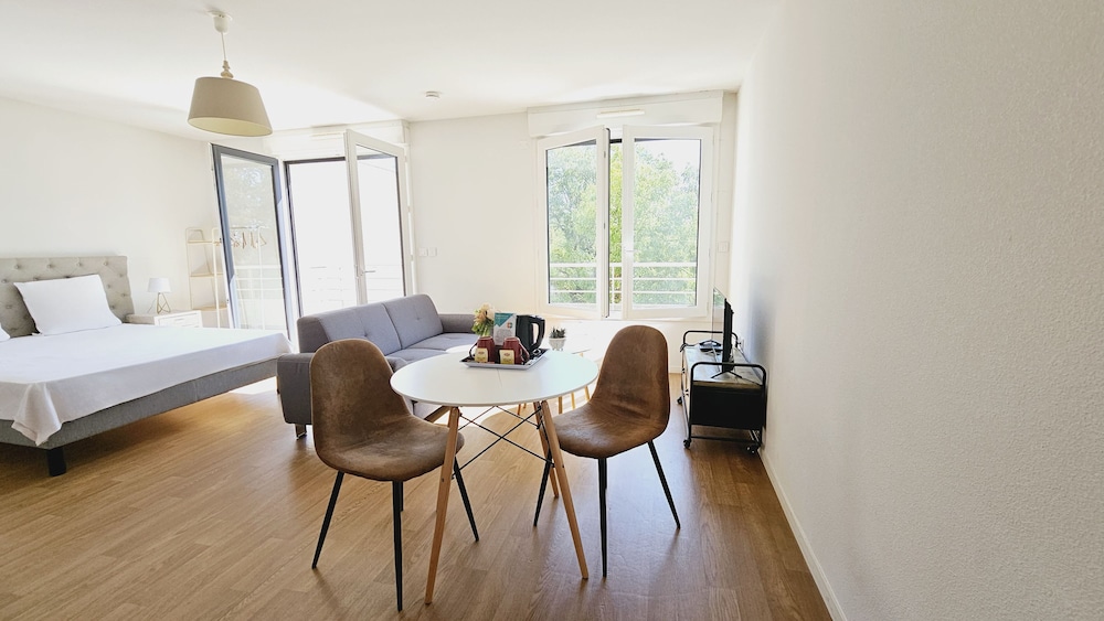 Zenao Appart'hotel Nevers 21/63