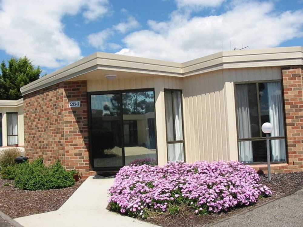 Sundown Villas 35/55
