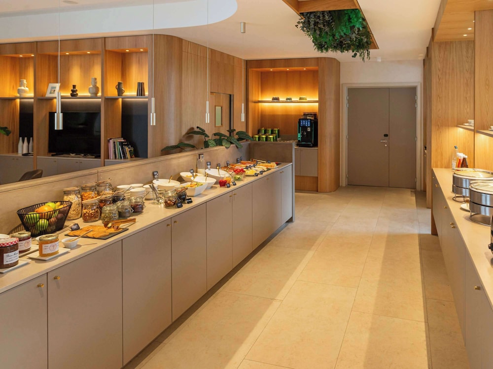 Mercure Colmar Centre Unterlinden Hotel 8/73