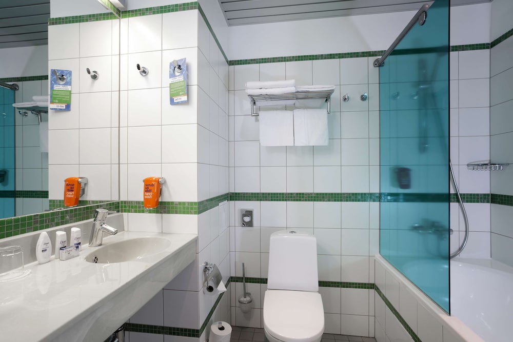 Park Inn By Radisson Central Tallinn 74/76