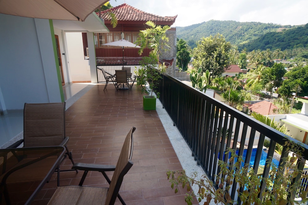 Villa Mataano 47/49