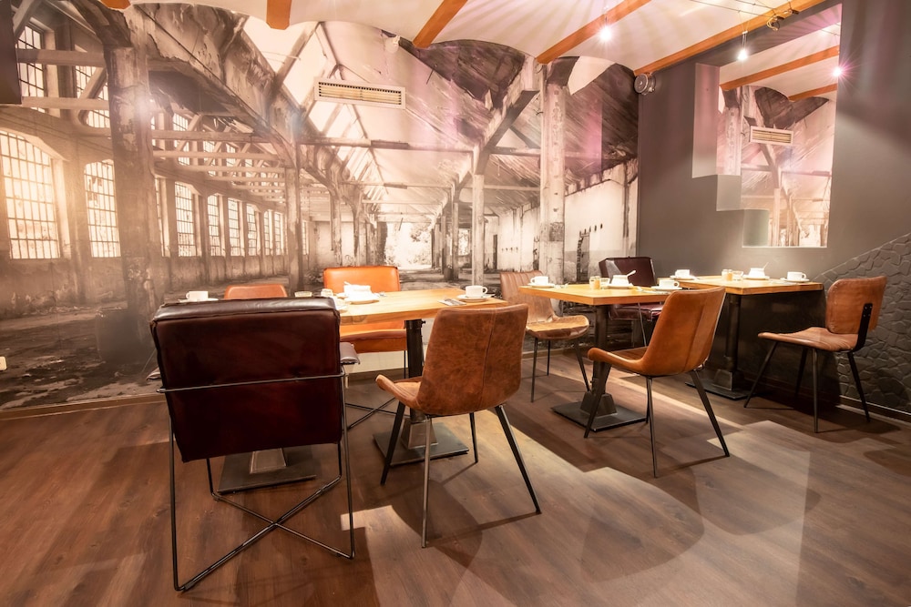 Best Western Hotel Bonneberg Das Tagungshotel 42/51
